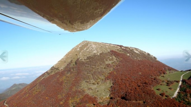  Entdecken Sie die San Vicino Mountains 